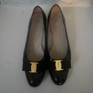 Salvatore Ferragamo Vara Bow Pumps Patent Leather